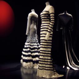 LES MARINS FONT LA MODE . MUSEE DE LA MARINE . PARIS . 2009