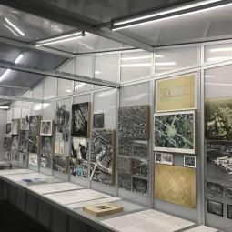 SURVOLS . EXPOSITION PHOTO . CAUE92 DE NANTERRE . 2018